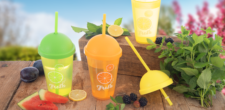 STYLOVÉ POHÁRY PRO LETNÍ OSVĚŽENÍ