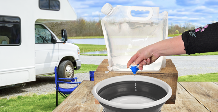 SKLADNÉ VAKY NA VODU S KOHOUTKEM