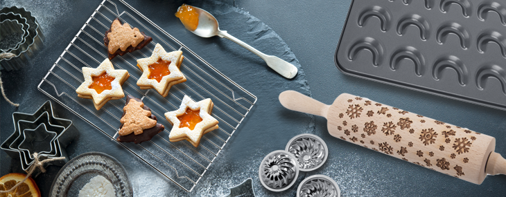 ZDOBENÍ VÁNOČNÍHO CUKROVÍ JE TU