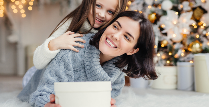 TIPY NA DÁRKY PRO ŽENY: POTĚŠTE ORIGINÁLNĚ A S LÁSKOU