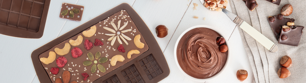 Domácí pralinky, čokoládu i bonbony zvládnete připravit snadno, rychle a s chutí.