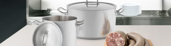 Velké hrnce a&nbsp;gastronádoby jsou při&nbsp;zabijačce naprostým základem.