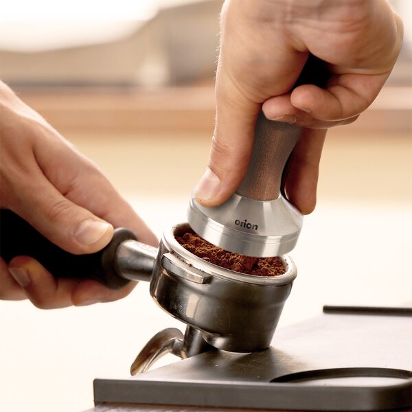 Pěchovadlo na kávu pr. 5 cm