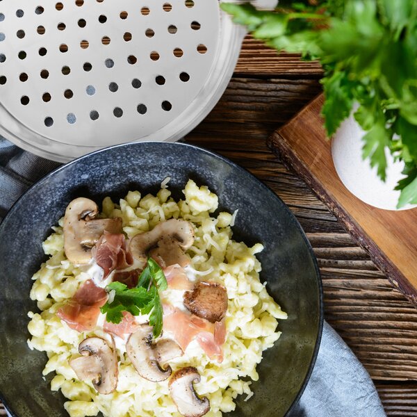 Síto na halušky se stěrkou