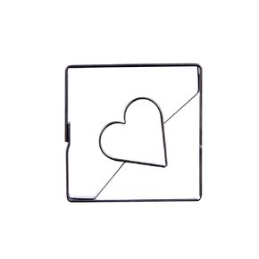 Vykrajovačka čtverec srdíčko