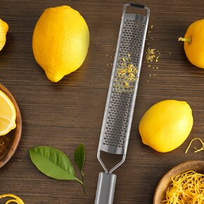 Struhadlo ploché jemné s rukojetí