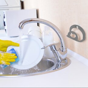 Držák na houbu na nádobí