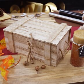 Dekorativní truhla 36x26x16 cm